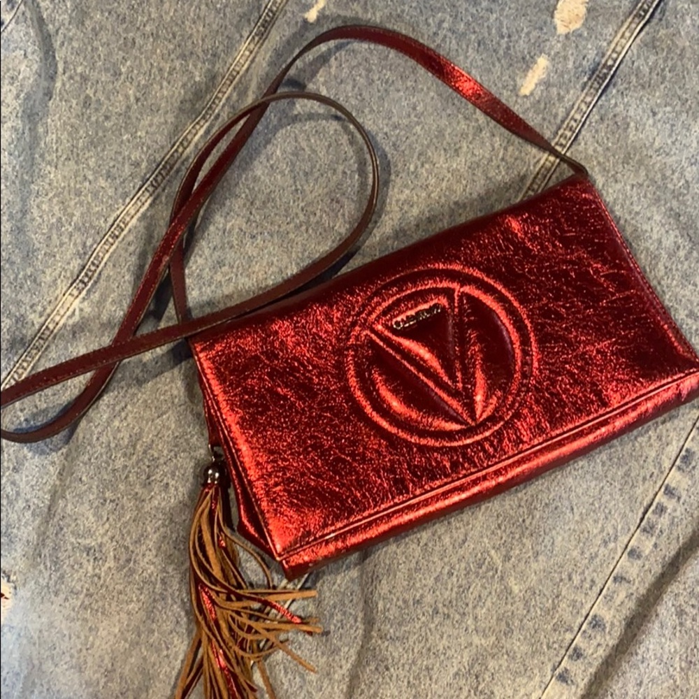 VALENTINO - Metallic Burgundy Clutch w/ Strap